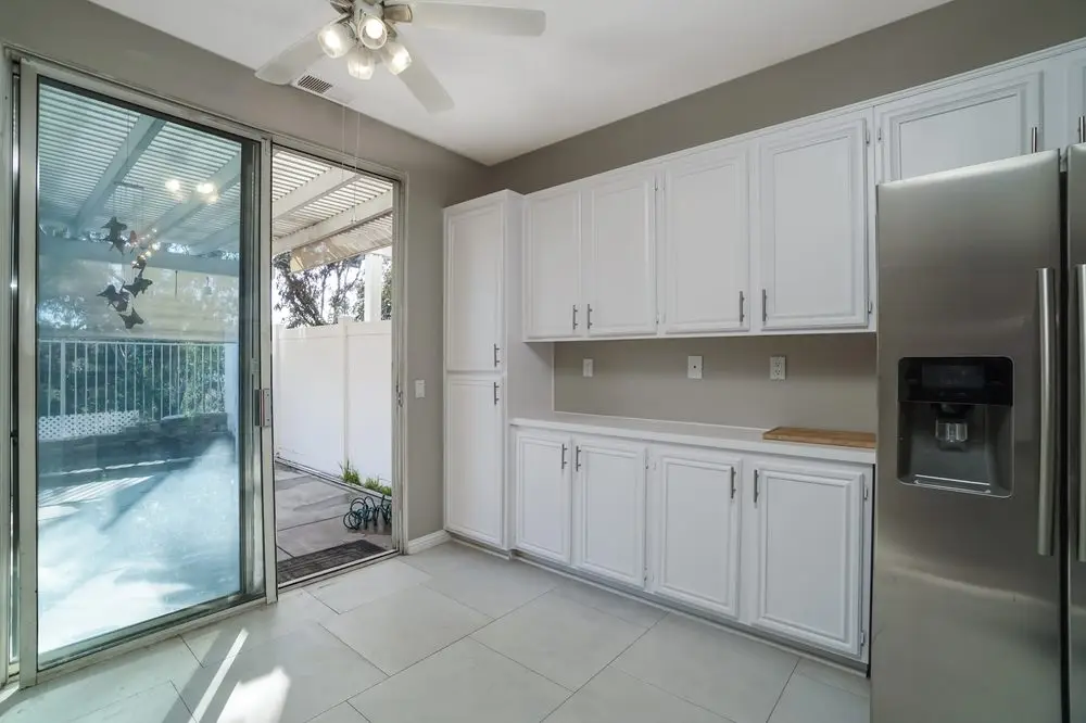 Full kitchen cabinet refinishing