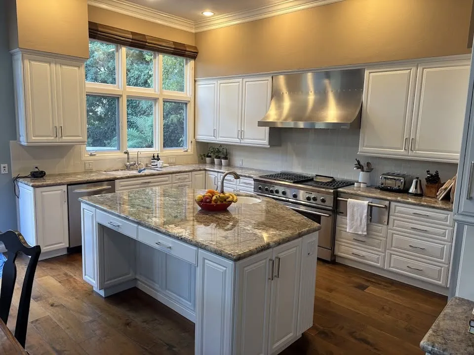 Fresh interior paint